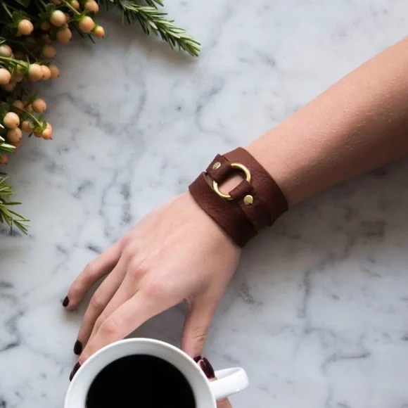 Magnolia Leather Snap Bracelet (discontinued) - Picture 1 of 6